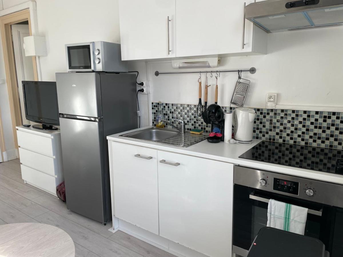 Апартаменти Studio Meuble Et Lumineux 20M2 Віттель Екстер'єр фото